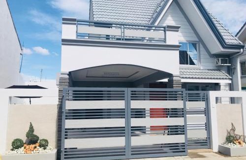 Angeles City Villa | Hillary Timog Park Homes