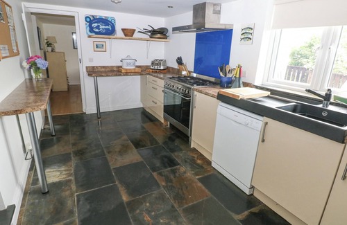 Nolton Cottage | HILLBROOK HOUSE, pet friendly, with a garden in Nolton Haven