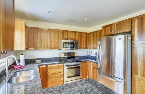 Stowe House | Hillcrest #1