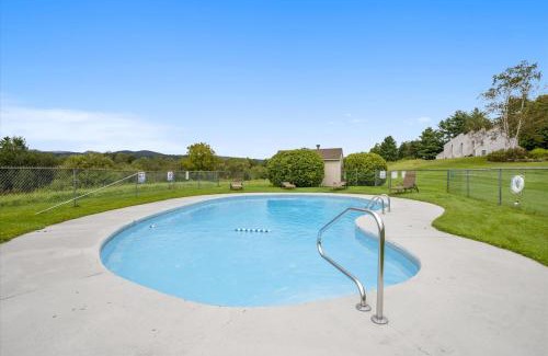 Stowe House | Hillcrest #1
