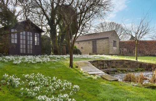 Broxa House | Hillcrest Cottage