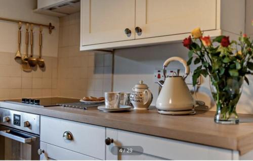 Newton Grange House | Hillcrest Cottage