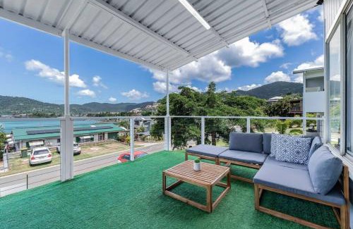 Airlie Beach House | Hillcrest Harmony
