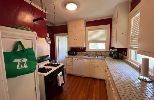 Hillcrest House | Hillcrest Palm Street Bungalow