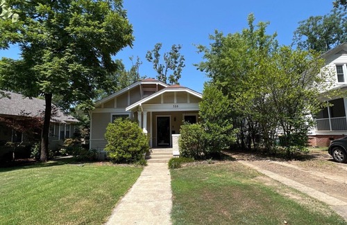 Hillcrest House | Hillcrest Palm Street Bungalow