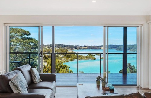 North Narooma Apartment | Hillcrest Views of Wagonga