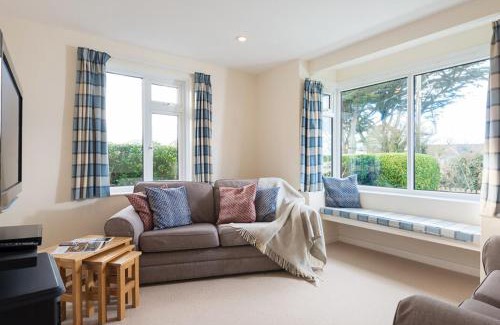 Trebetherick House | Hillcroft Bungalow