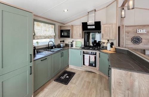 Llanrhystud House | Hillfort Lodge