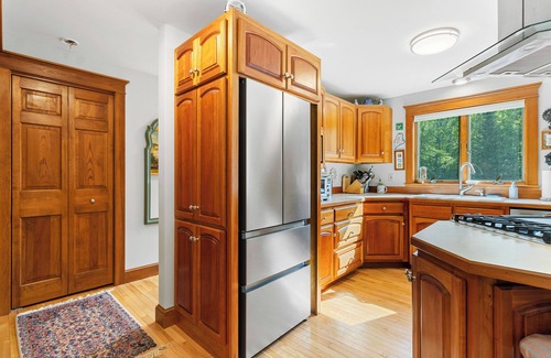 Rockport House | Hillhouse, tastefully decorated Maine home, close to downtown