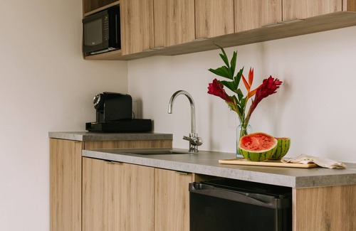Hillsboro Beach Hotel | Hillsboro Beach Resort by Kasa