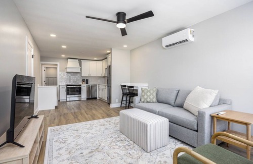 Hillsboro West End Apartment | Hillsboro Village Walkable Retreat | The Nomad #10