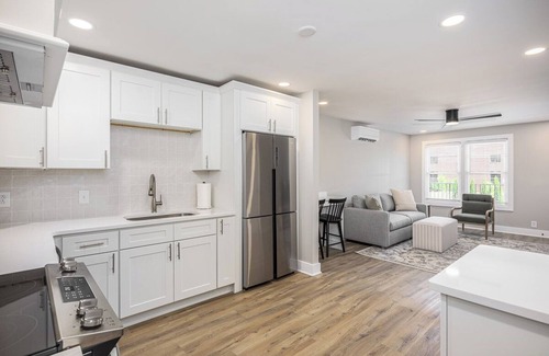 Hillsboro West End Apartment | Hillsboro Village Walkable Retreat | The Nomad #10