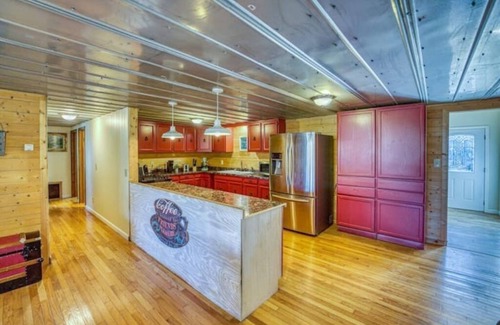 Jasper House | Hillsdale Cottage-Great Location