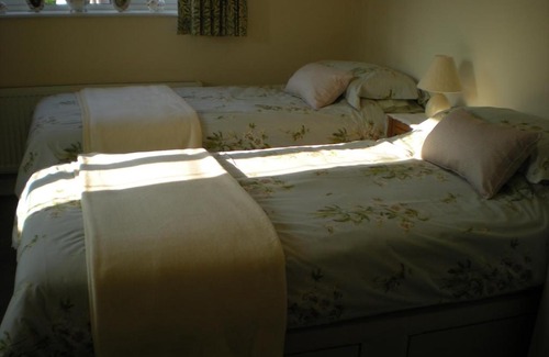 Moreton Bed & Breakfast | Hillside Cottage