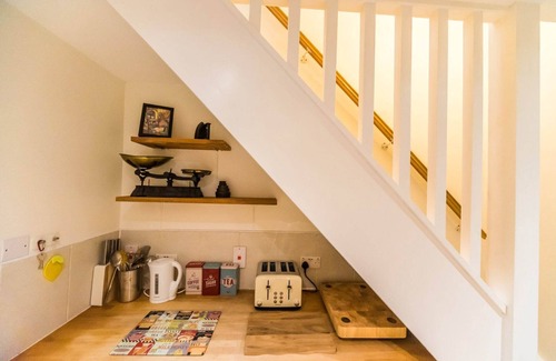 Matlock Cottage | Hillside cottage in Matlock, No Deposit
