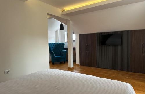 Centar Apartment | Hillside Garden by Sienna