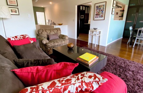 Sunset Junction House | Hillside Haven in the Silverlake Hills