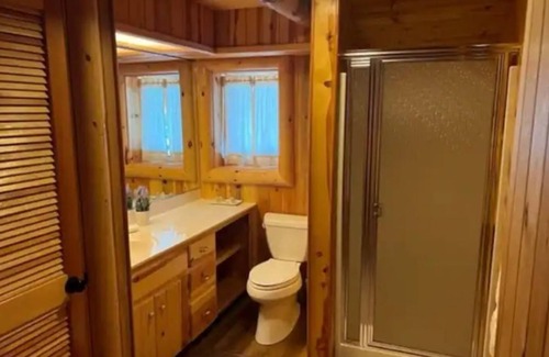 Angel Fire Cabin | Hillside Hideaway Cabin on two private acres
