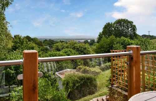 Littledean House | Hillside Hideaway