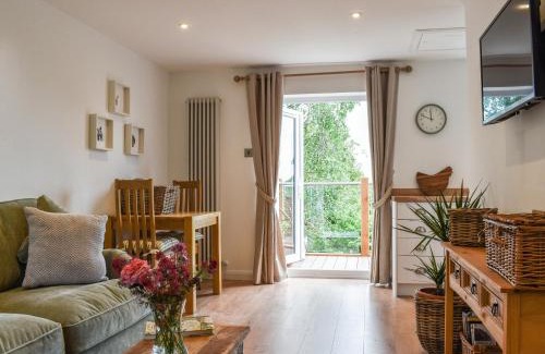 Littledean House | Hillside Hideaway