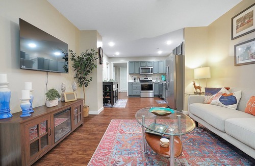 Bardstown House | Hillside Home Close To The Bourbon Trail