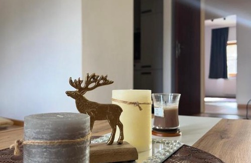Tamsweg Apartment | HILLSIDE HOME in the heart of Tamsweg, perfect retreat for a cozy stay in the Valley