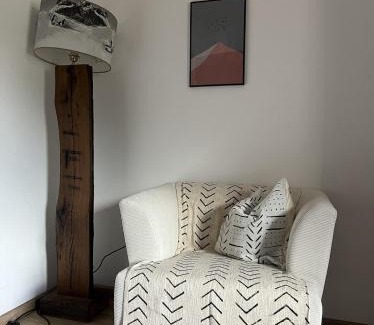 Tamsweg Apartment | HILLSIDE HOME in the heart of Tamsweg, perfect retreat for a cozy stay in the Valley