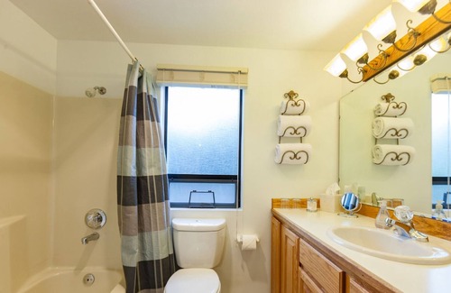 Friday Harbor Bed & Breakfast | Hillside House B&B