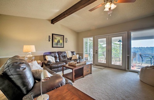 Beaver Shores Cottage | Hillside Rogers Cottage w/ Beaver Lake Views!