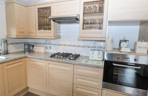 Morpeth Cottage | Hillside View