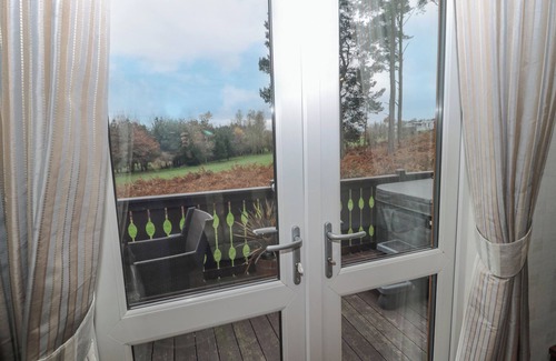 Morpeth Cottage | Hillside View