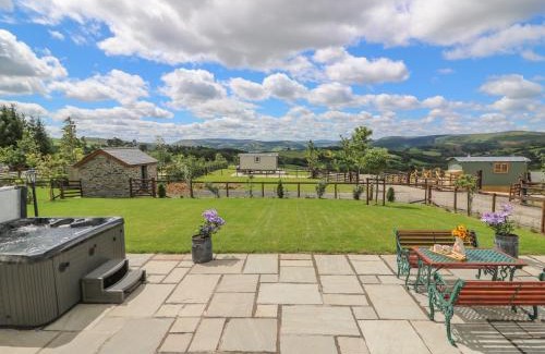 Rhayader House | Hillside View