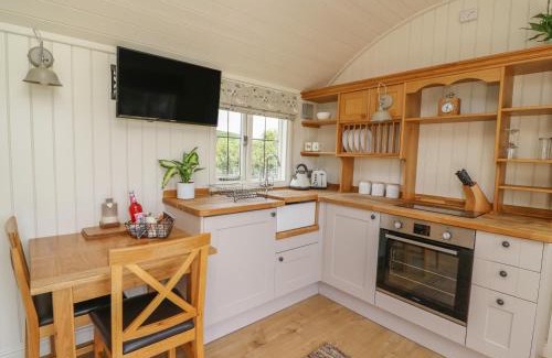 Rhayader House | Hillside View