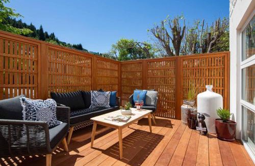 Queenstown City Centre Apartment | Hillside Villa 1- Walk To Town- AC- Free Parking