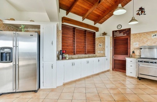 Cap Estate Villa | Hilltop 1-bed Villa With Great Views Out To Sea - Villa Cadasse 1 Bedroom Villa by RedAwning