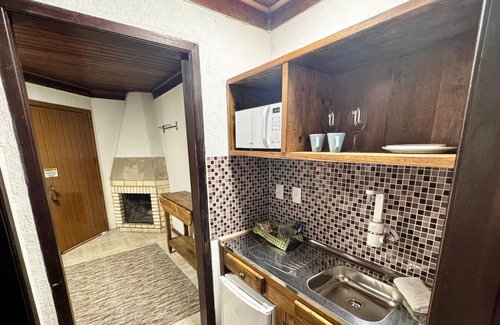 Floresta Ski Chalet | Hilltop Chalés Gramado