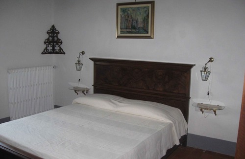 Anghiari Other | Hilltop Farmhouse - Countryside Views: 5 Beds (+2). Extra DR - ensuite BR (+20%)
