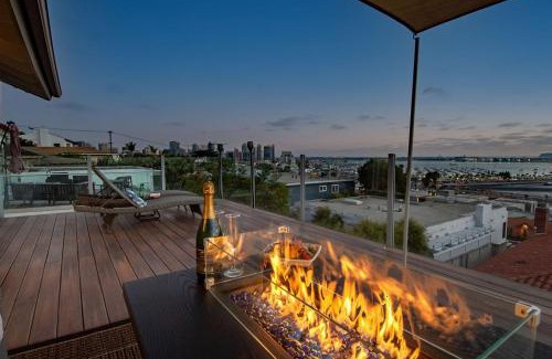 Middletown House | Hilltop Hacienda – Private Villa Panoramic Views