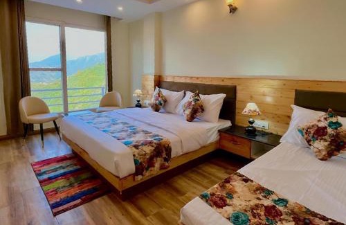 Bullawala Hotel | Hilltop Heaven With Scenic Mountain View