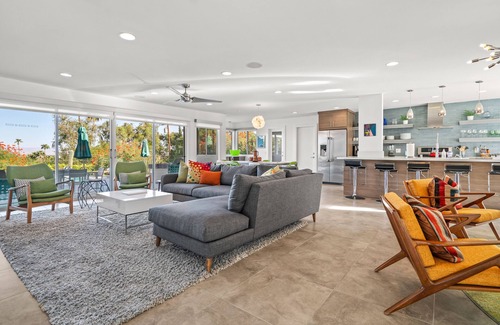 Little Tuscany House | Hilltop Hideaway - Hillside mid-century modern vacation home