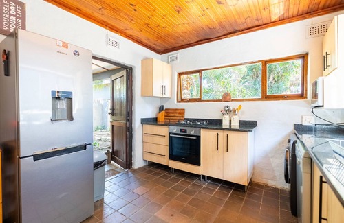 Umdloti House | Hilltop Hideaway