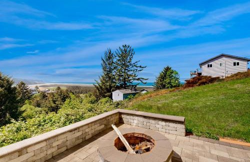 Pacific City House | Hilltop House