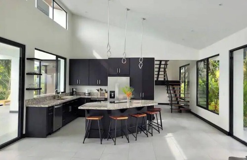 Ciudad Cortes House | Hilltop Villa with Amazing Ocean and Jungle Views