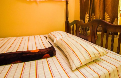 Jinja Hotel | Hillview Hotel