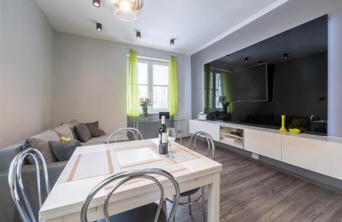 Lodz Apartment | HILLWOOD Apartment