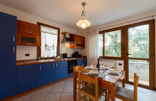 Toscolano Maderno Apartment | hilly area