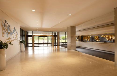 Adelaide Central Business District Hotel | Hilton Adelaide