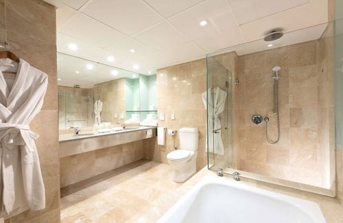 Adelaide Central Business District Hotel | Hilton Adelaide