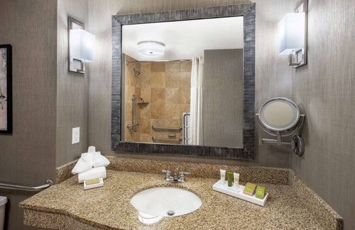 The Vista Hotel | Hilton Columbia Center