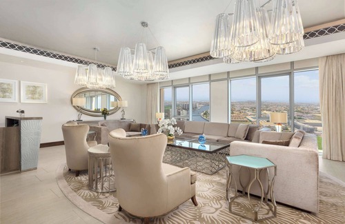 Sheikh Zayed Road Hotel | Hilton Dubai Al Habtoor City